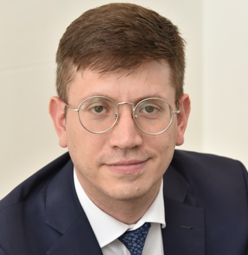 Axel Paz Caro, abogado